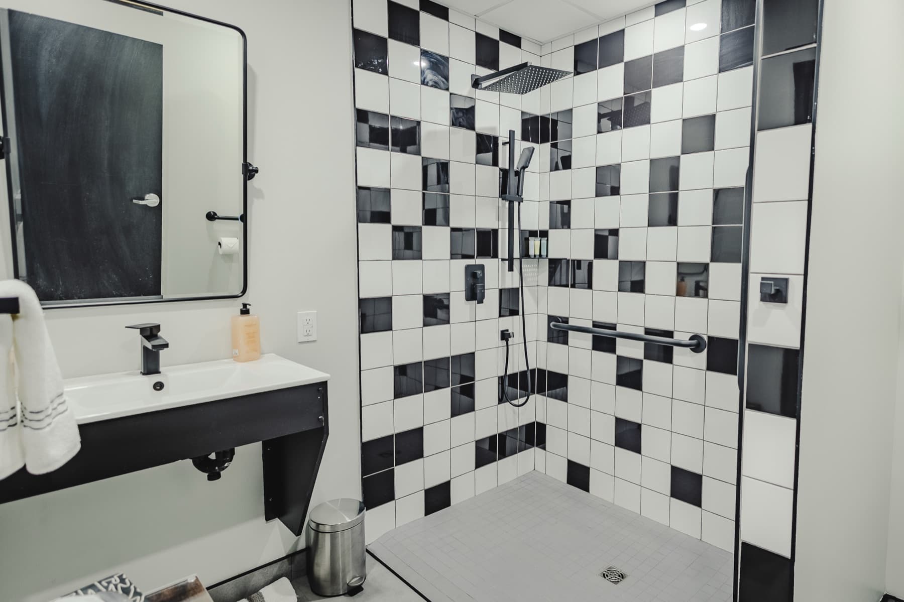 Falkenberg Suites tiled ensuite bathroom