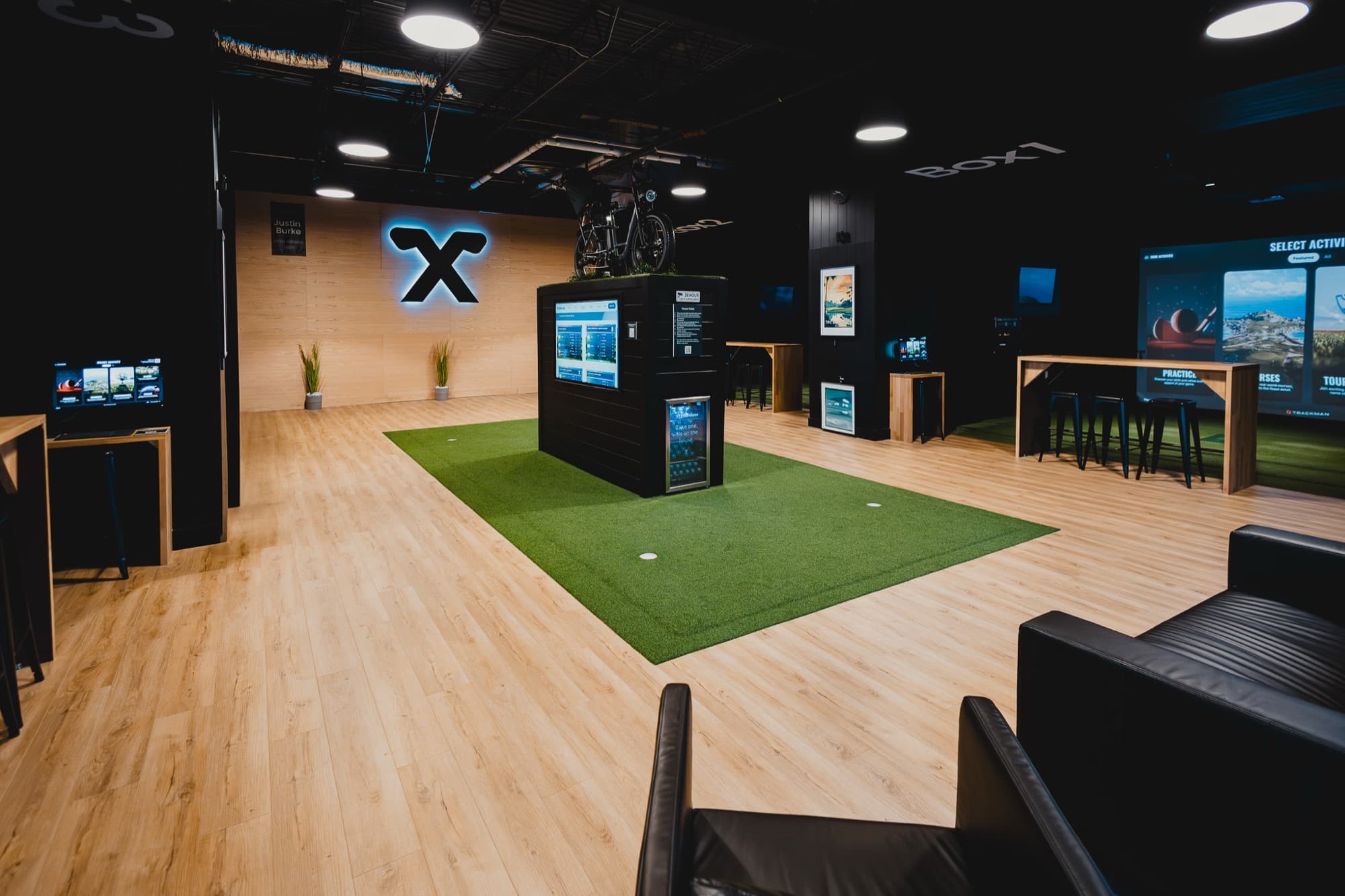 Clubhouse 24/7, a complete brand, space, web, and booking build
